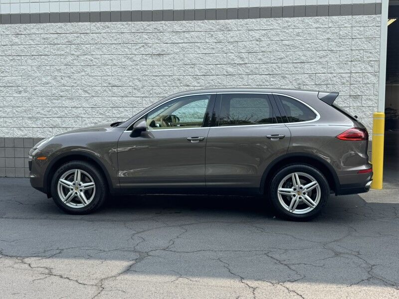 2016 Porsche Cayenne  Willow Grove PA