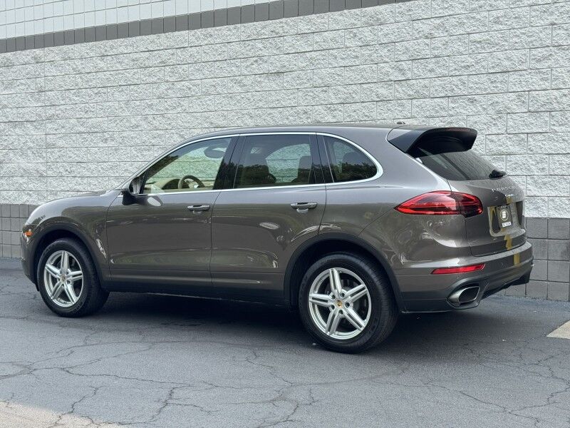 2016 Porsche Cayenne  Willow Grove PA