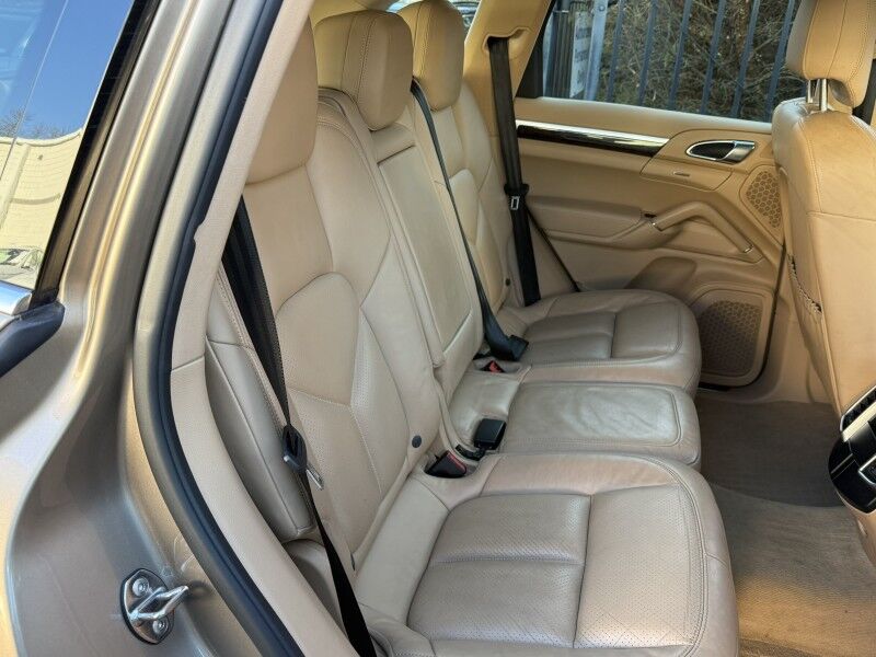 2016 Porsche Cayenne Willow Grove PA