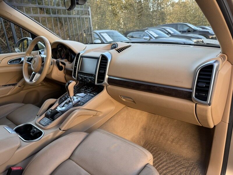 2016 Porsche Cayenne Willow Grove PA