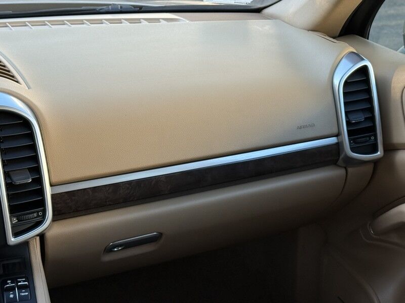 2016 Porsche Cayenne Willow Grove PA