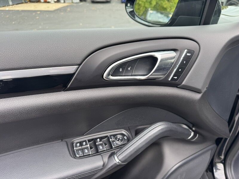 2016 Porsche Cayenne Willow Grove PA