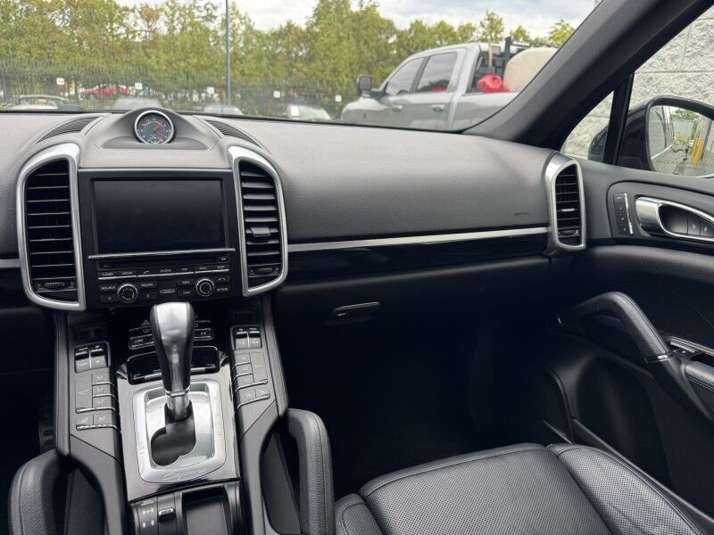 2016 Porsche Cayenne Willow Grove PA