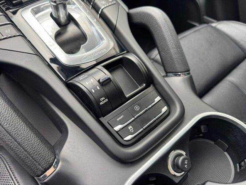 2016 Porsche Cayenne Willow Grove PA