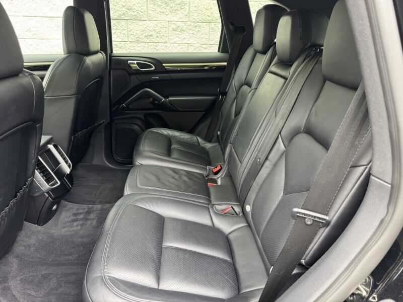 2016 Porsche Cayenne Willow Grove PA