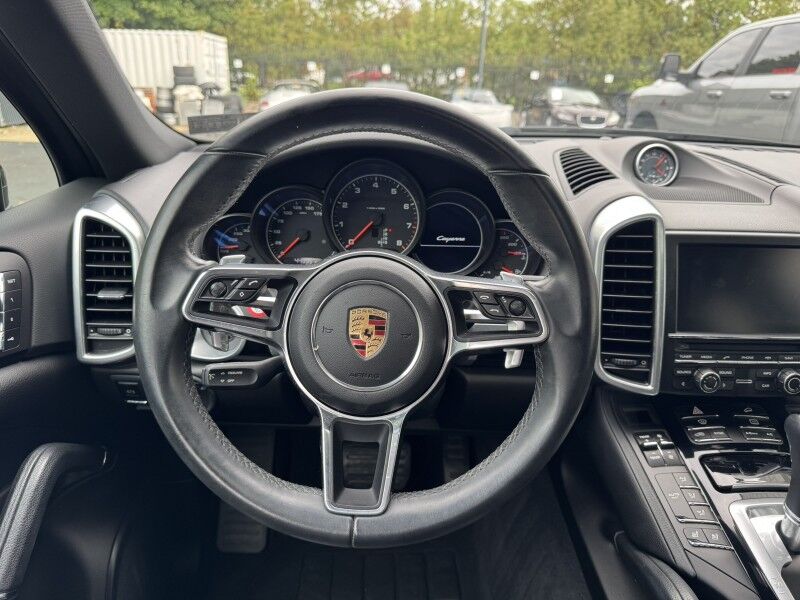 2016 Porsche Cayenne Willow Grove PA