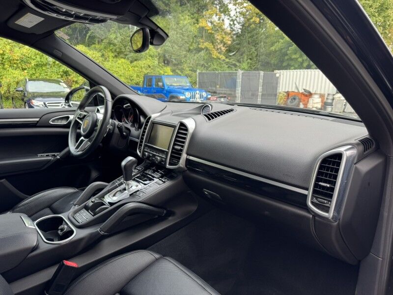 2016 Porsche Cayenne Willow Grove PA