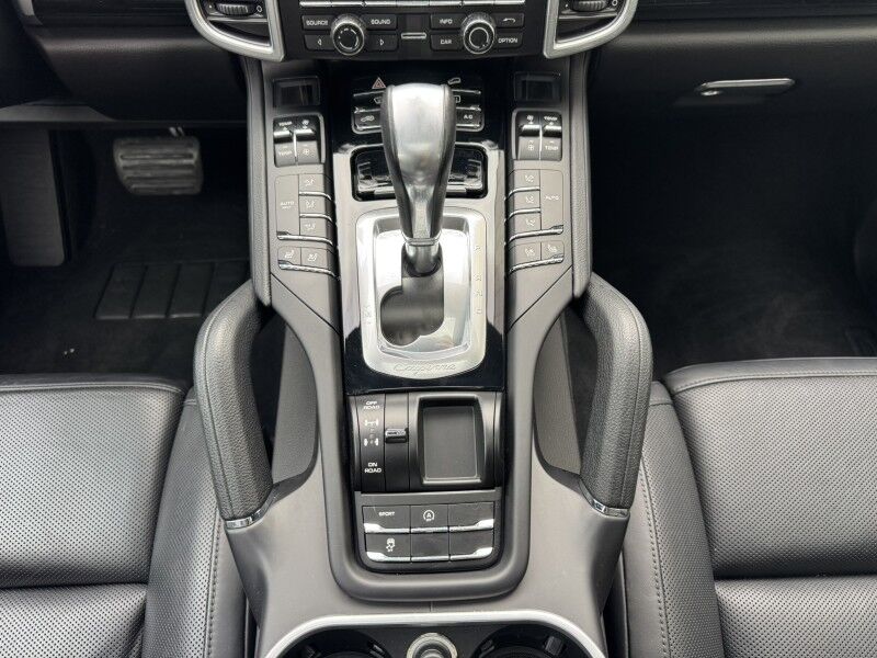 2016 Porsche Cayenne Willow Grove PA