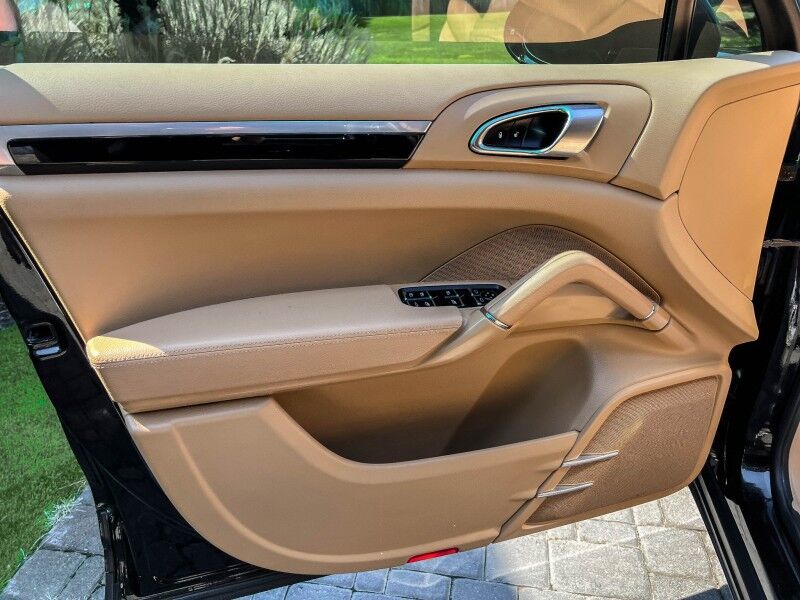 2016 Porsche Cayenne Wilmington NC