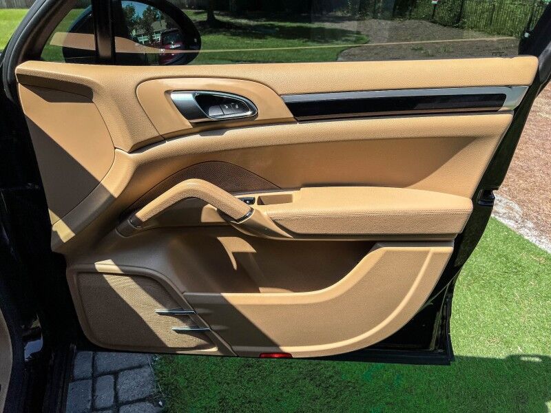 2016 Porsche Cayenne Wilmington NC