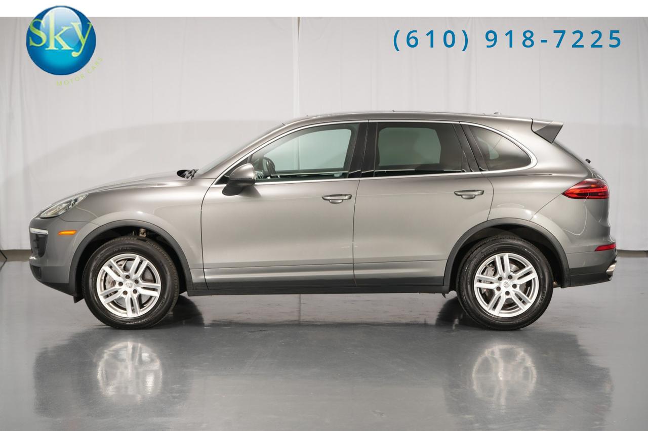 2016 Porsche Cayenne AWD Premium Package