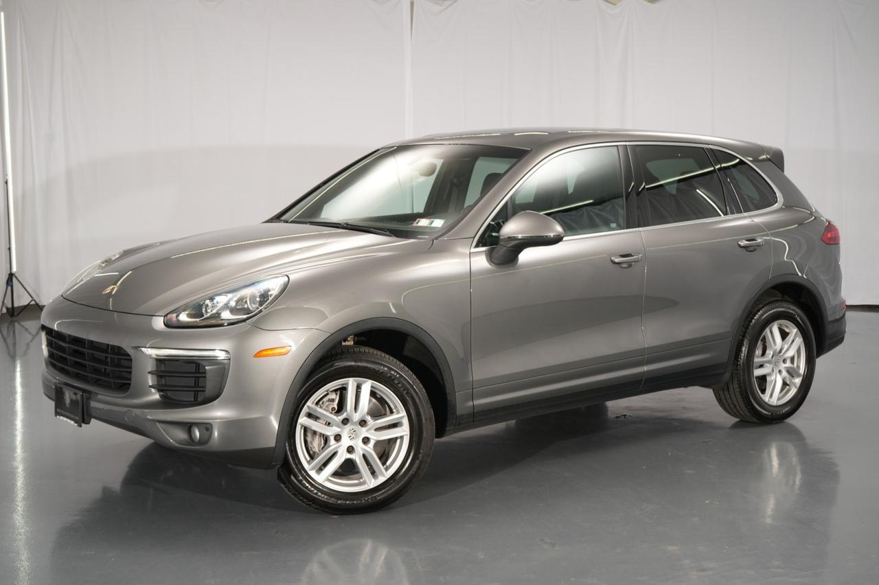 2016 Porsche Cayenne AWD Premium Package
