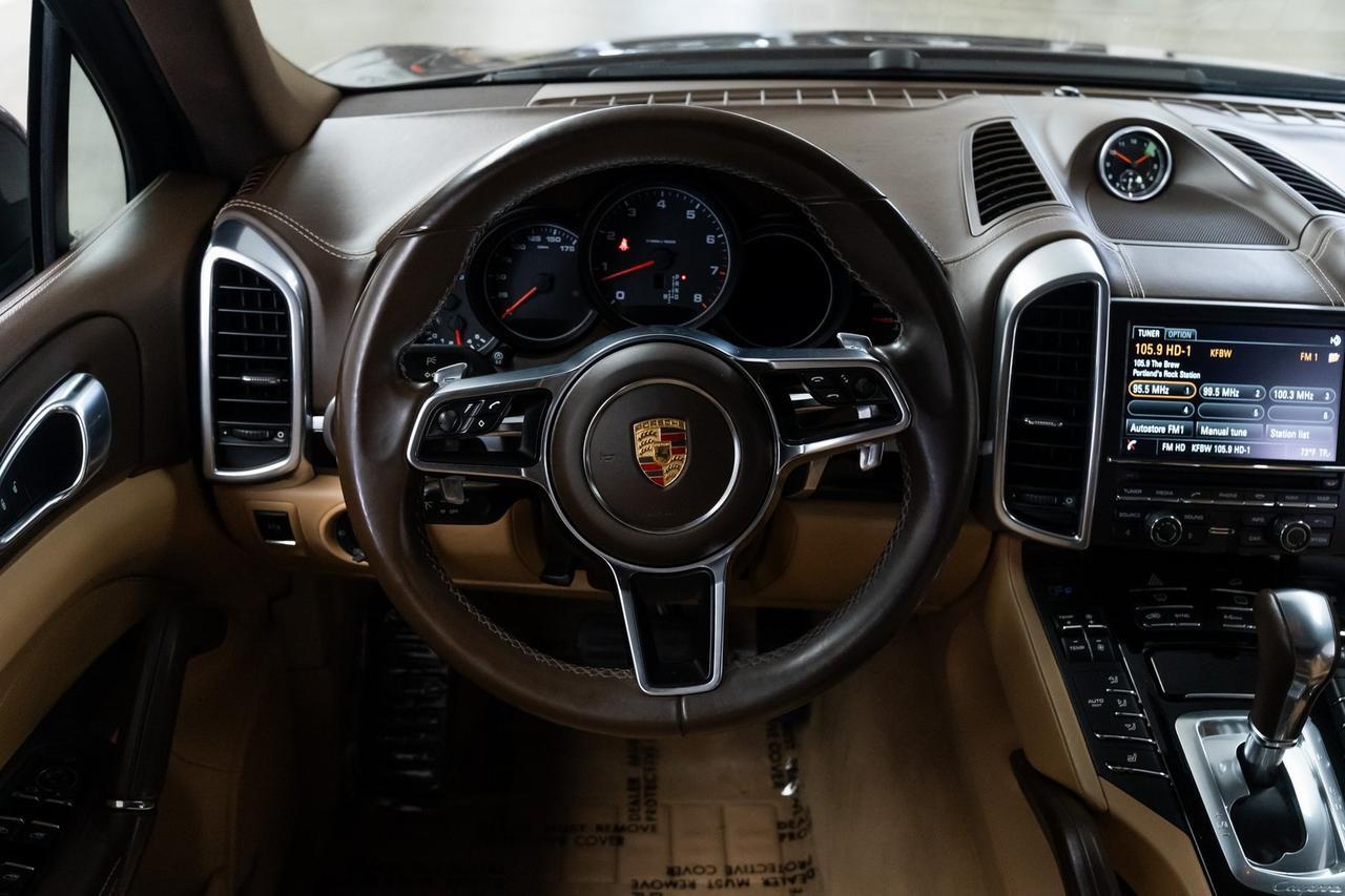 2016 Porsche Cayenne Base Heated Seats Back-Up Camera Moonroof Portland OR
