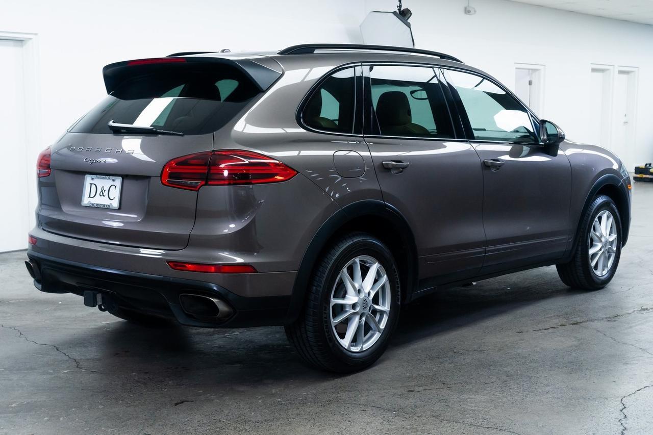 2016 Porsche Cayenne Base Heated Seats Back-Up Camera Moonroof Portland OR
