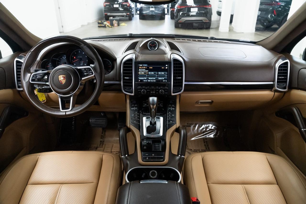 2016 Porsche Cayenne Base Heated Seats Back-Up Camera Moonroof Portland OR