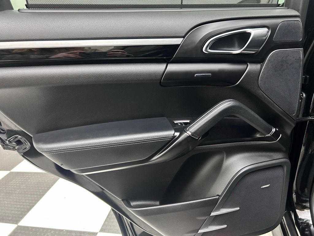 2016 Porsche Cayenne E-Hybrid S Portland OR