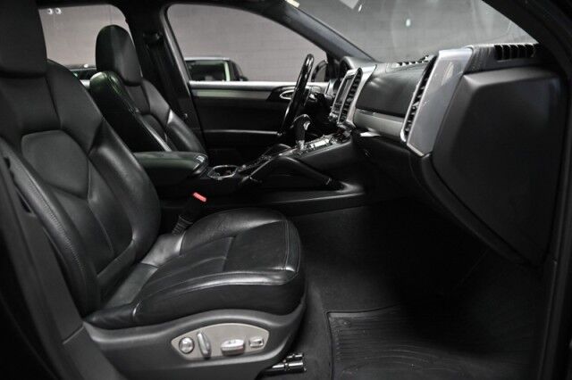 2016 Porsche Cayenne GTS AWD 4dr SUV Chicago IL