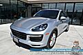 2016 Porsche Cayenne Turbo / AWD / 4.8L Twin Turbo V8 / Carbon Fiber Pkg / Heated & Cooled Leather S