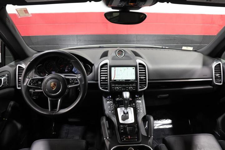 2016 Porsche Cayenne V6 AWD 4dr Suv Chicago IL