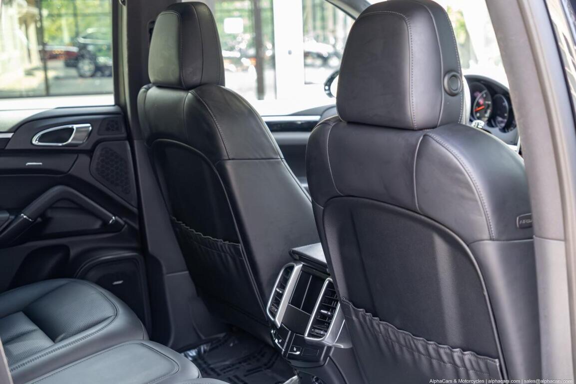 2016 Porsche Cayenne VR6 Premium Pkg Plus Boston MA