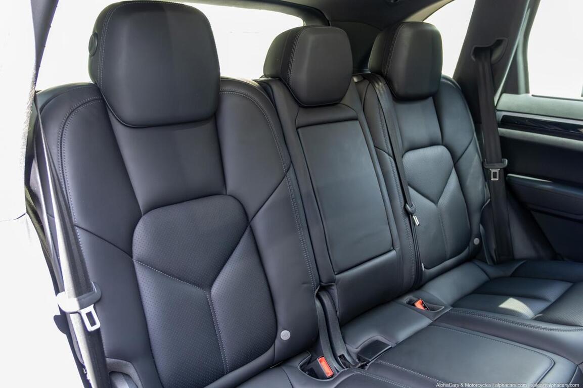 2016 Porsche Cayenne VR6 Premium Pkg Plus Boston MA