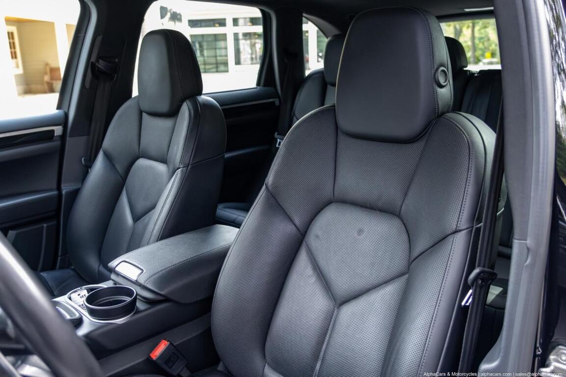 2016 Porsche Cayenne VR6 Premium Pkg Plus Boston MA