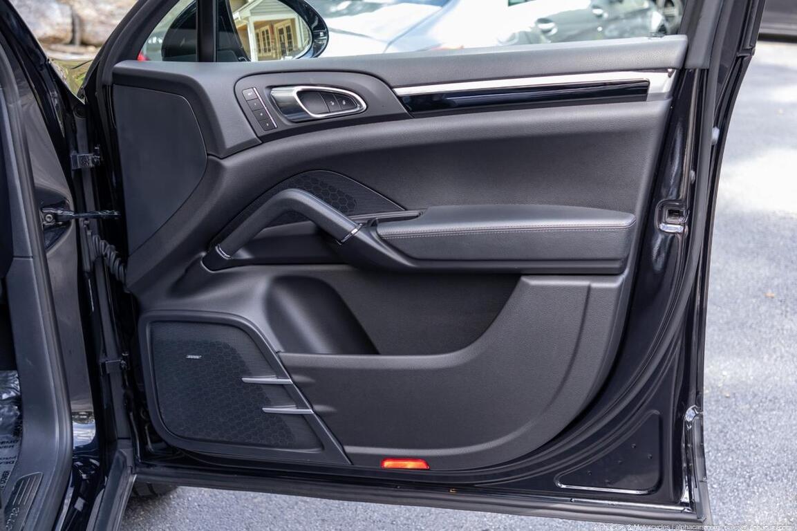 2016 Porsche Cayenne VR6 Premium Pkg Plus Boston MA