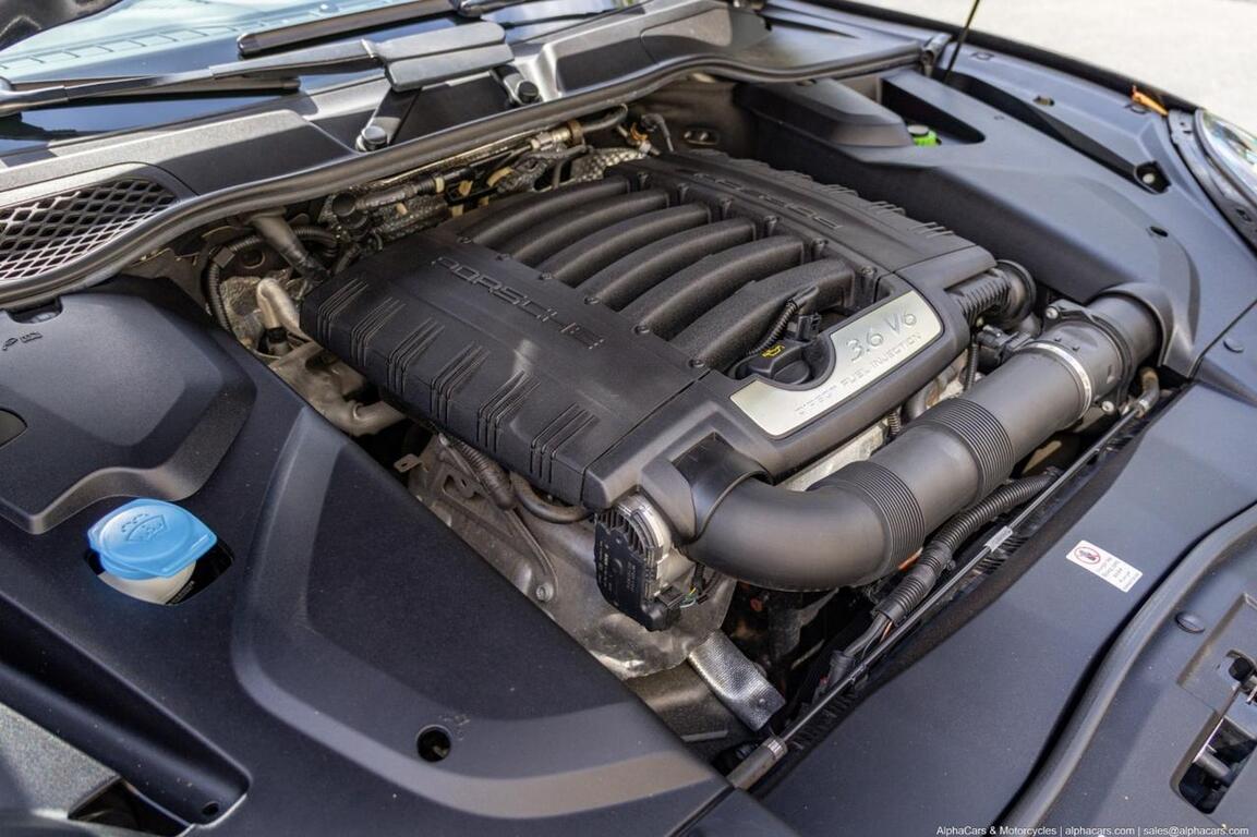 2016 Porsche Cayenne VR6 Premium Pkg Plus Boston MA