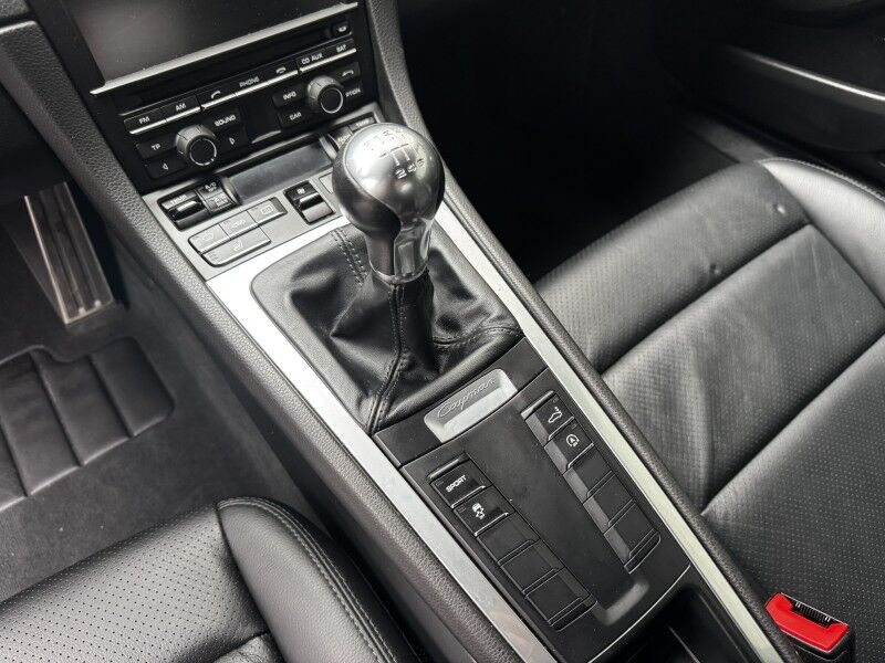 2016 Porsche Cayman Willow Grove PA