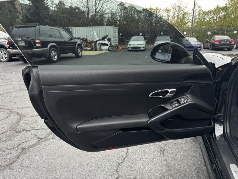 2016 Porsche Cayman Willow Grove PA