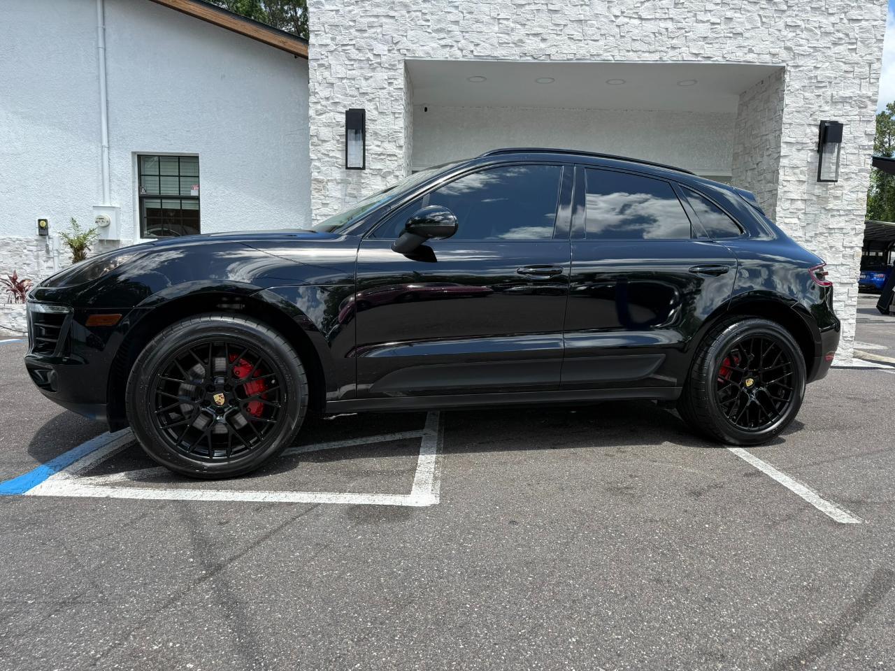 2016 Porsche Macan AWD 4dr S