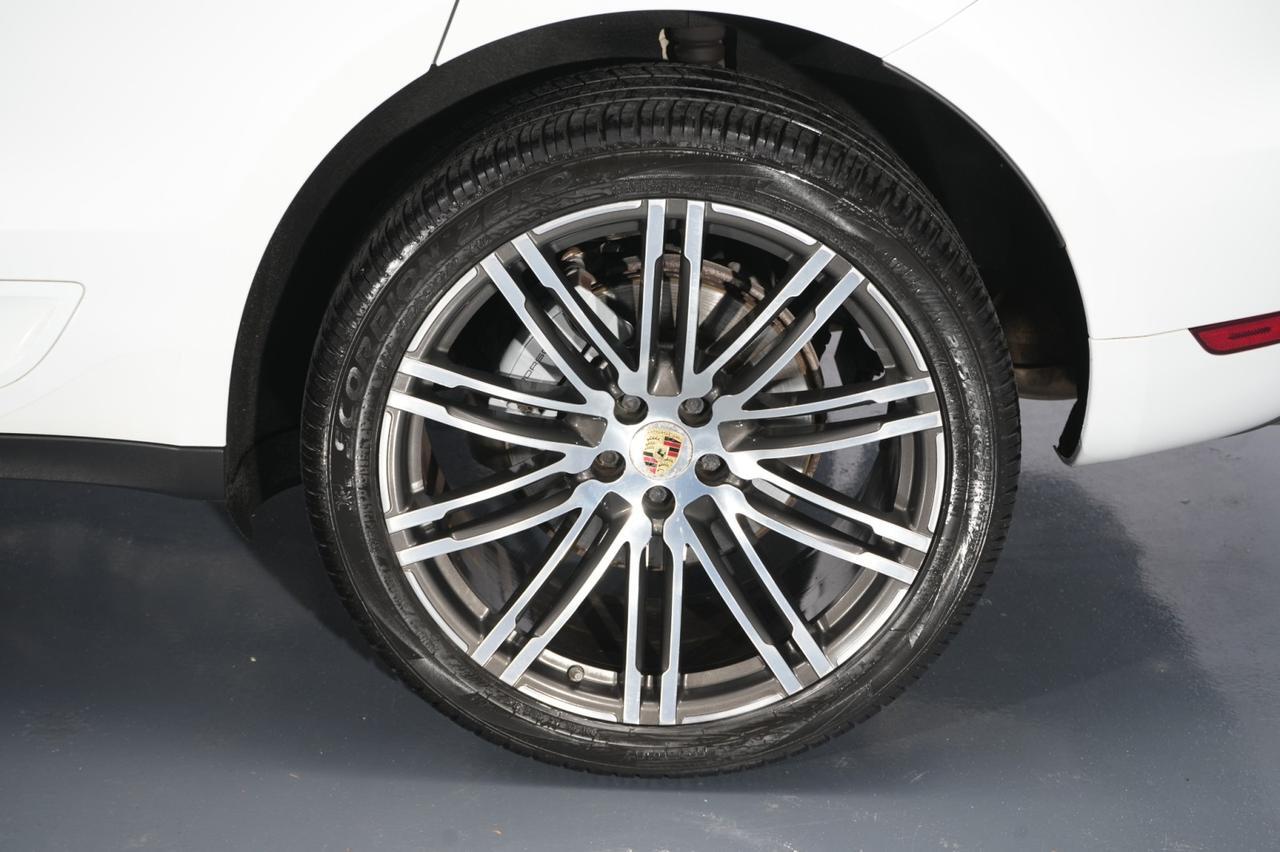 2016 Porsche Macan AWD S 1-Owner West Chester PA