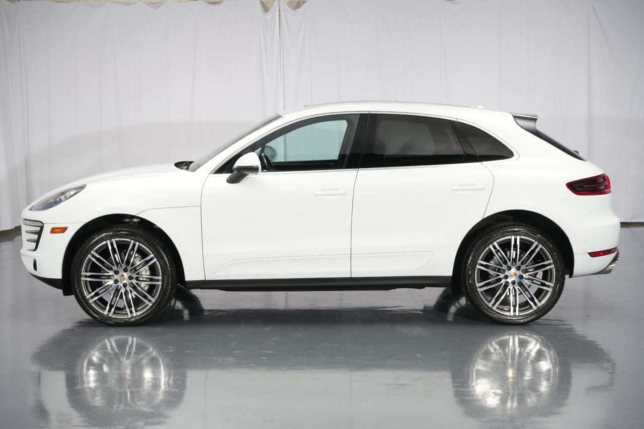 2016 Porsche Macan AWD S 1-Owner