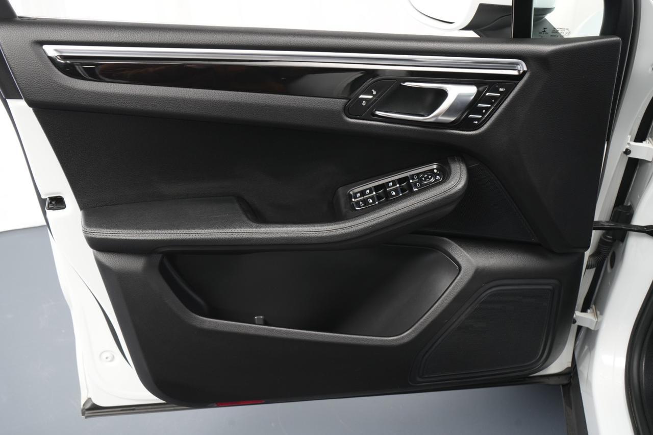 2016 Porsche Macan AWD S 1-Owner West Chester PA