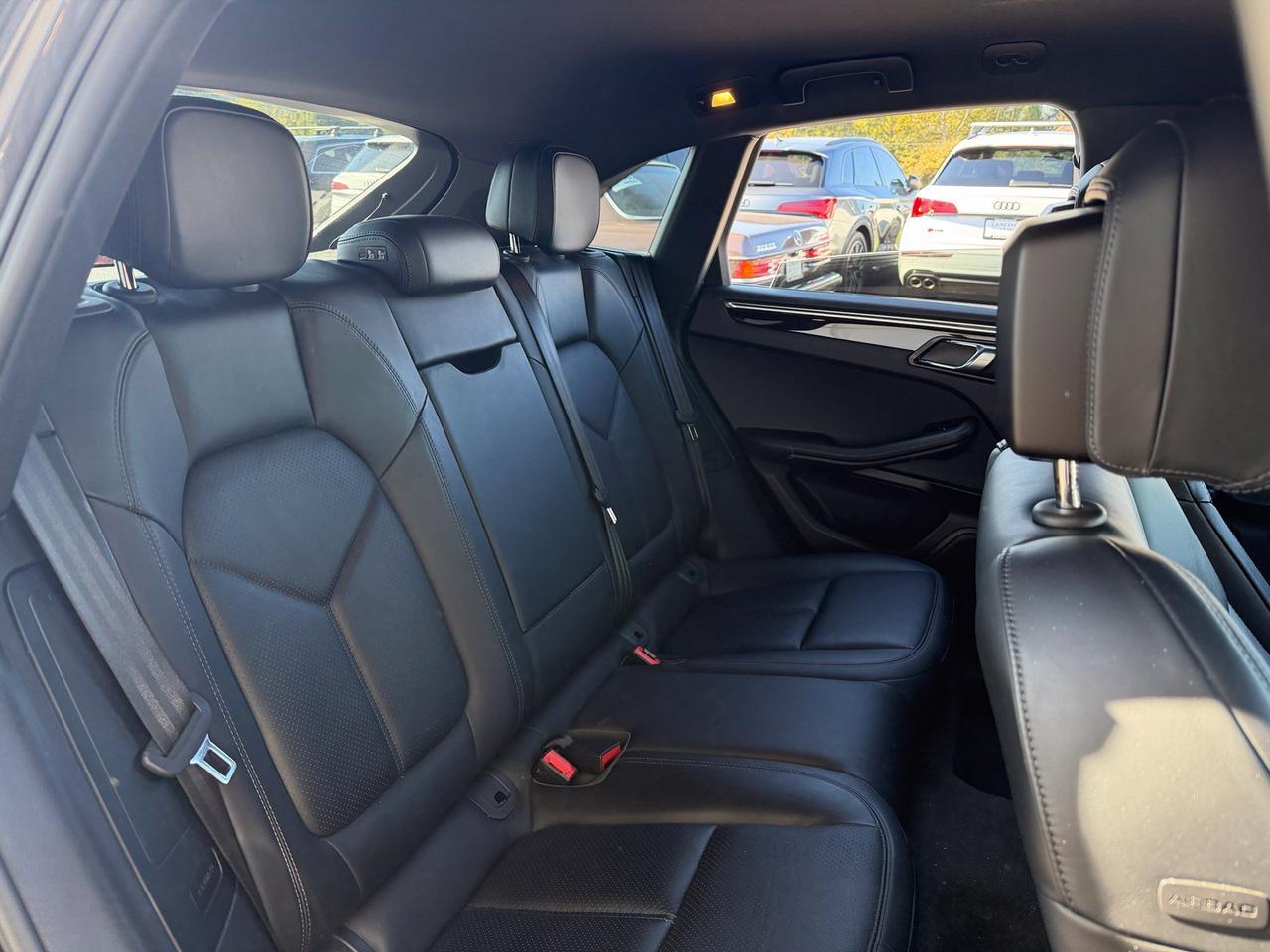 2016 Porsche Macan S Gladstone OR