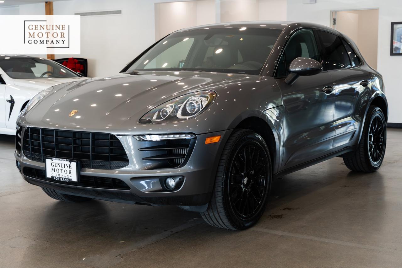 2016 Porsche Macan