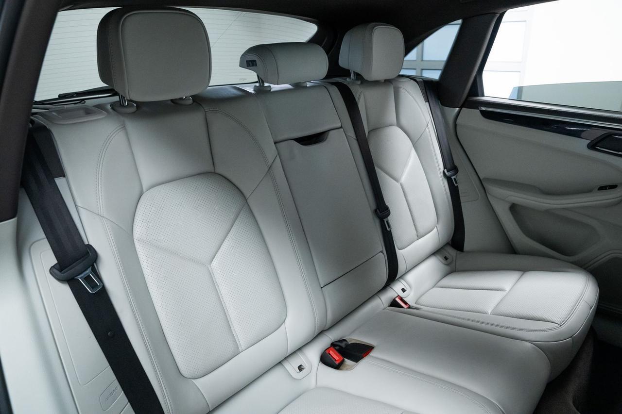 2016 Porsche Macan S Premium Package Plus Portland OR