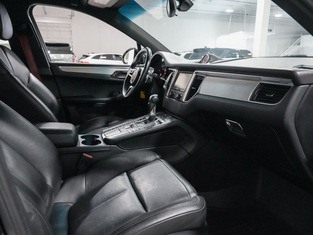 2016 Porsche Macan S Tigard OR