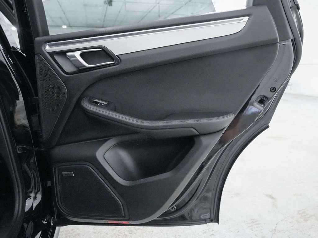 2016 Porsche Macan S Tigard OR