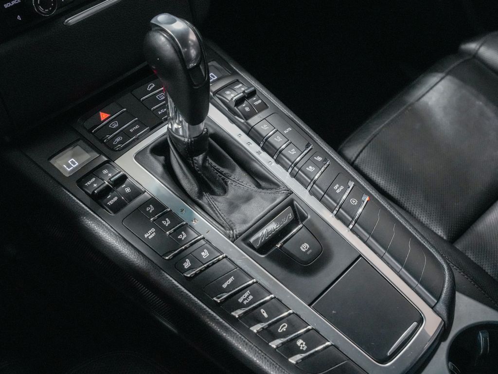 2016 Porsche Macan S Tigard OR