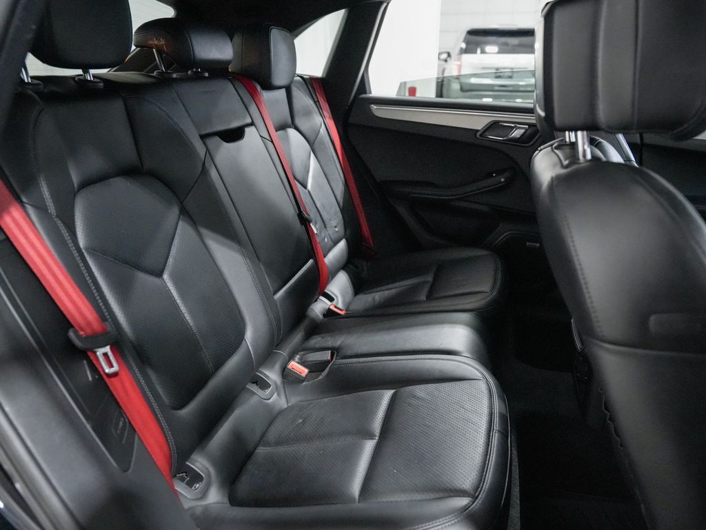 2016 Porsche Macan S Tigard OR