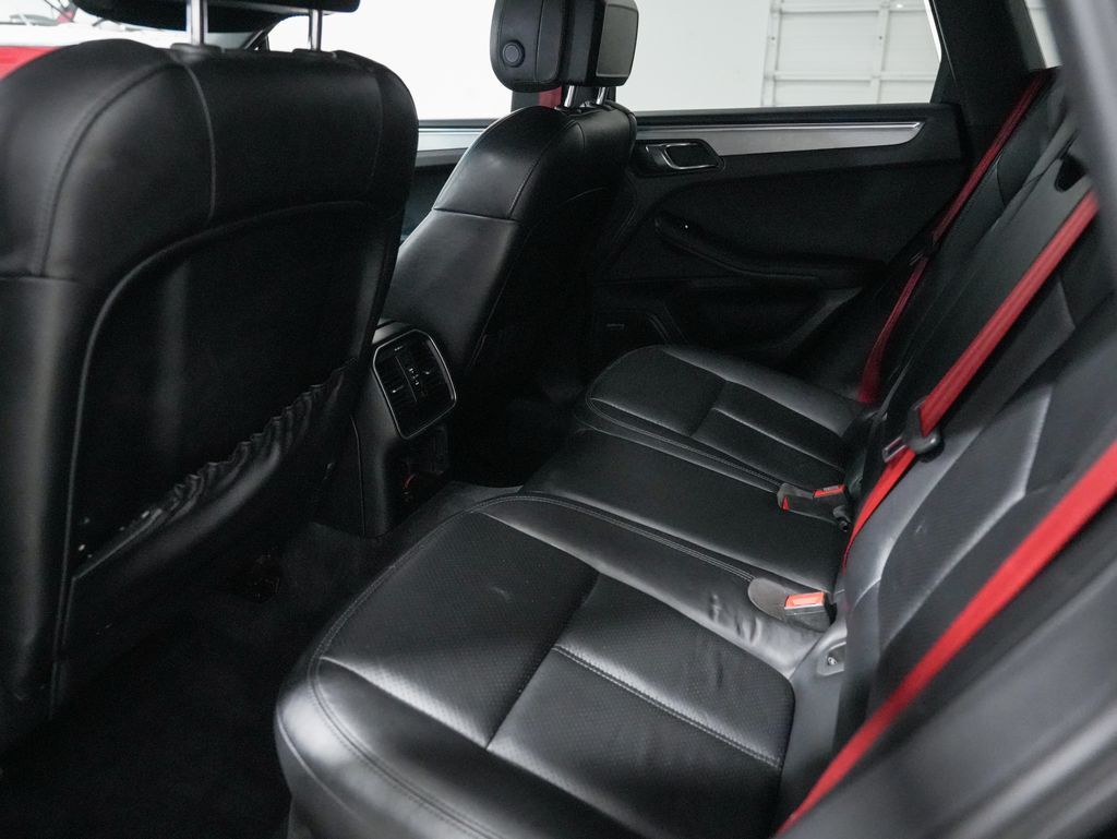 2016 Porsche Macan S Tigard OR