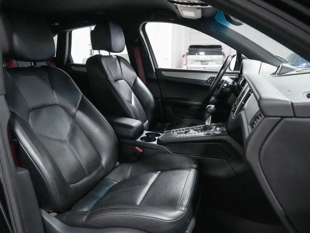 2016 Porsche Macan S Tigard OR