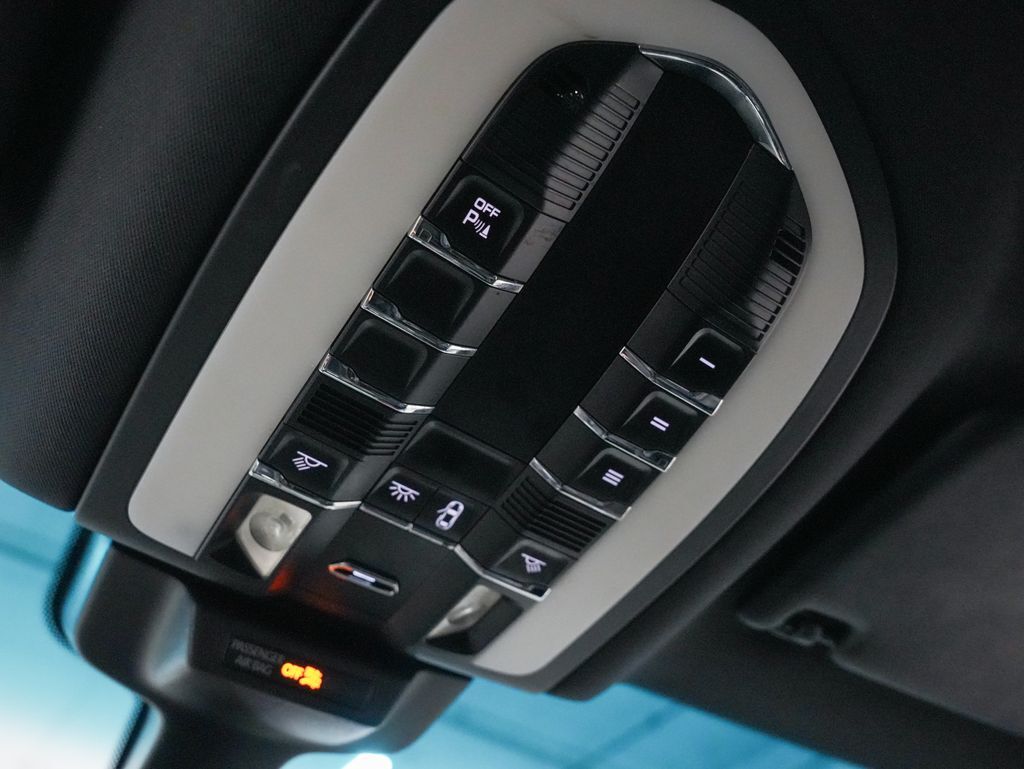 2016 Porsche Macan S Tigard OR