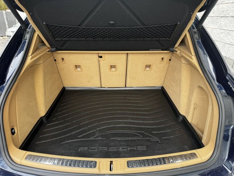 2016 Porsche Macan S Willow Grove PA