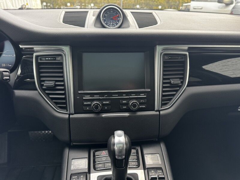 2016 Porsche Macan S Willow Grove PA