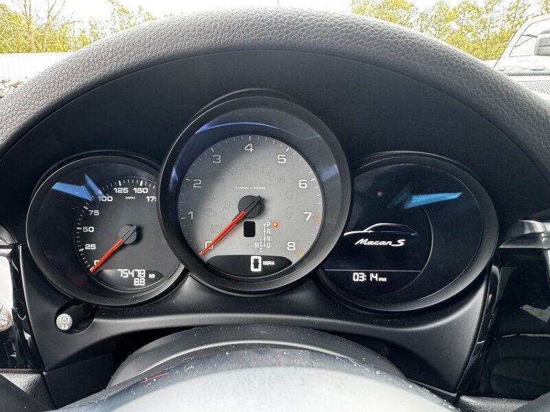 2016 Porsche Macan S Willow Grove PA