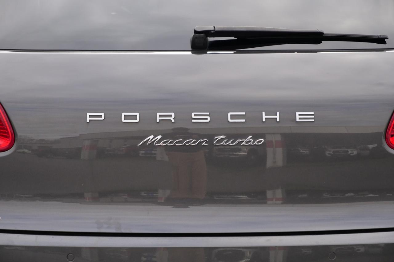 2016 Porsche Macan Turbo / AWD / Espresso Interior / Premium PKG Plus! Lincolnton NC