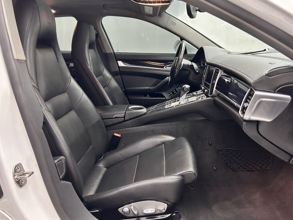 2016 Porsche Panamera Portland OR