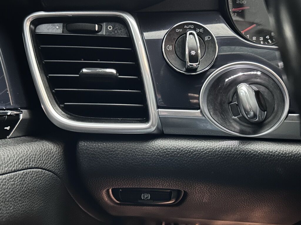 2016 Porsche Panamera Portland OR